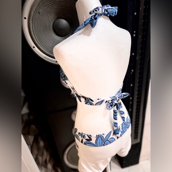 NWOT Women's Sporty Two Piece Swimsuit Halter Push Up Top w/ Shorts Size:Large - Picture 8 of 13